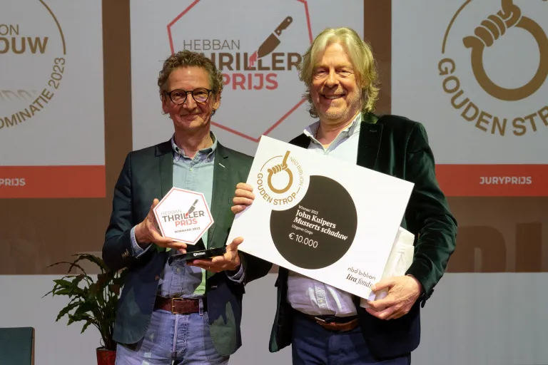 Gerrit Barendrecht (Hebban Trillerprijs) en John Kuipers (NBD Biblion Gouden Strop)
